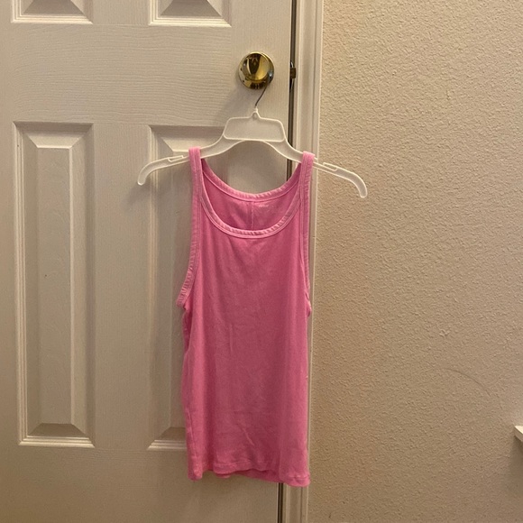 Sleeveless neon pink top - Picture 1 of 1